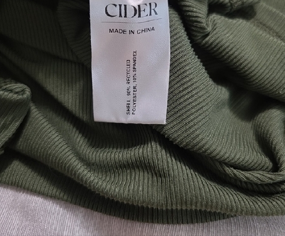 Cider Cinched Sides Flared Sleeves Top Size Medium - Picture 3 of 7